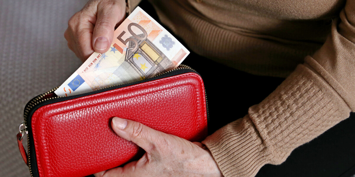 Help to claim all benefit entitlements from some french authorities