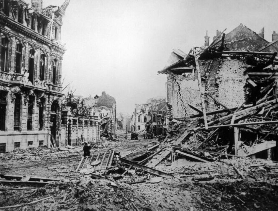 Archive photo of war damage in Armentières