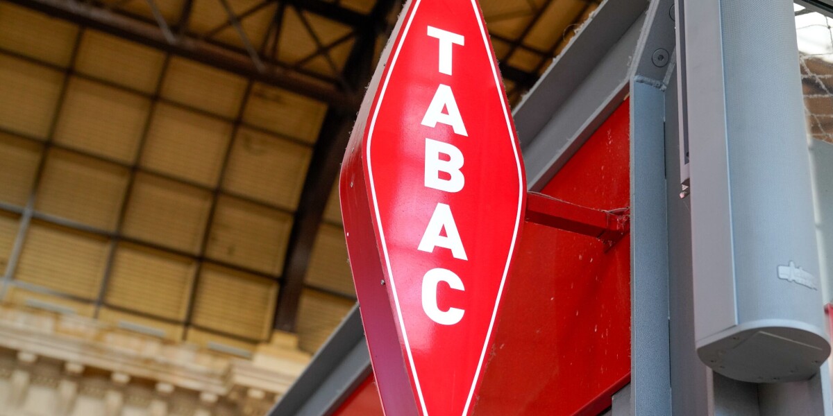 15 things you can do at a tabac in France apart from buy cigarettes