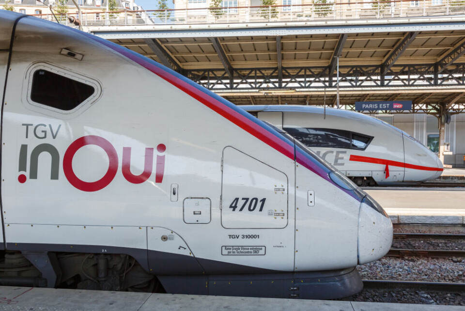 An Inoui train at the Paris Est railway station