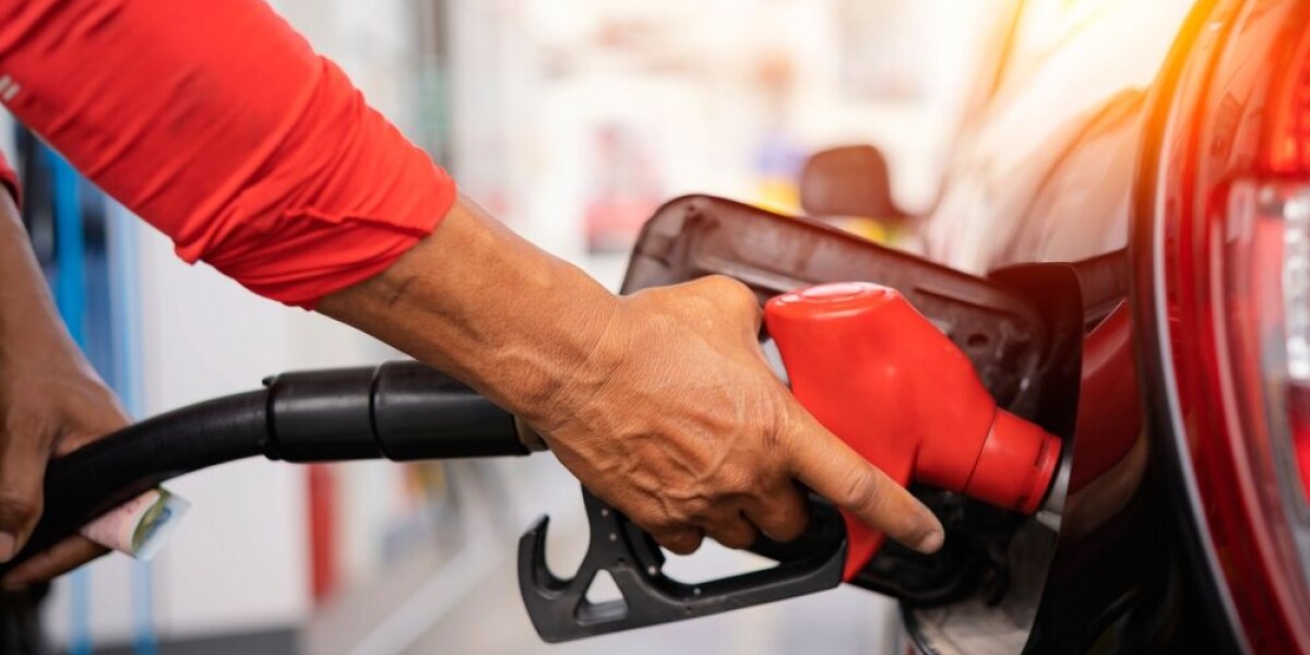 Who is eligible for france’s new expected €100 fuel aid?