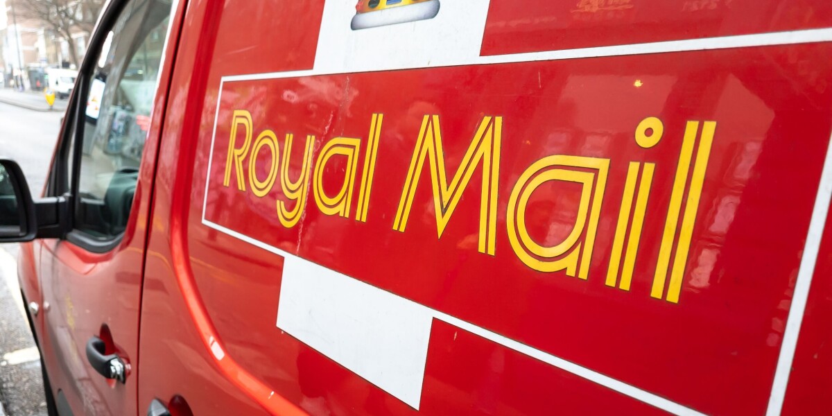 Readers in france highlight ‘significant problems’ using royal mail