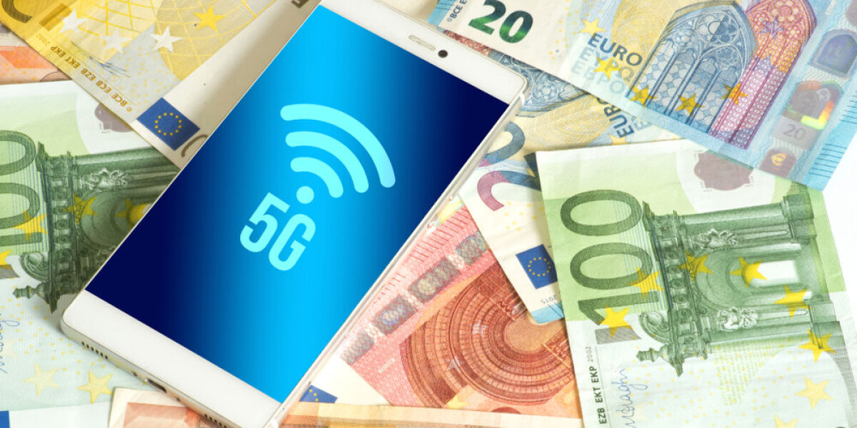 Four tips for saving money on internet and mobile contracts in france
