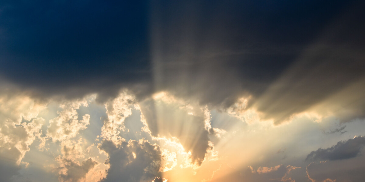 Temperatures of 30c in south-west france before sunday storms
