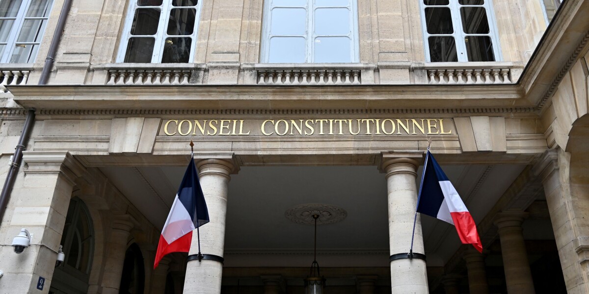 Is it true that squatters can sue property owners in france?