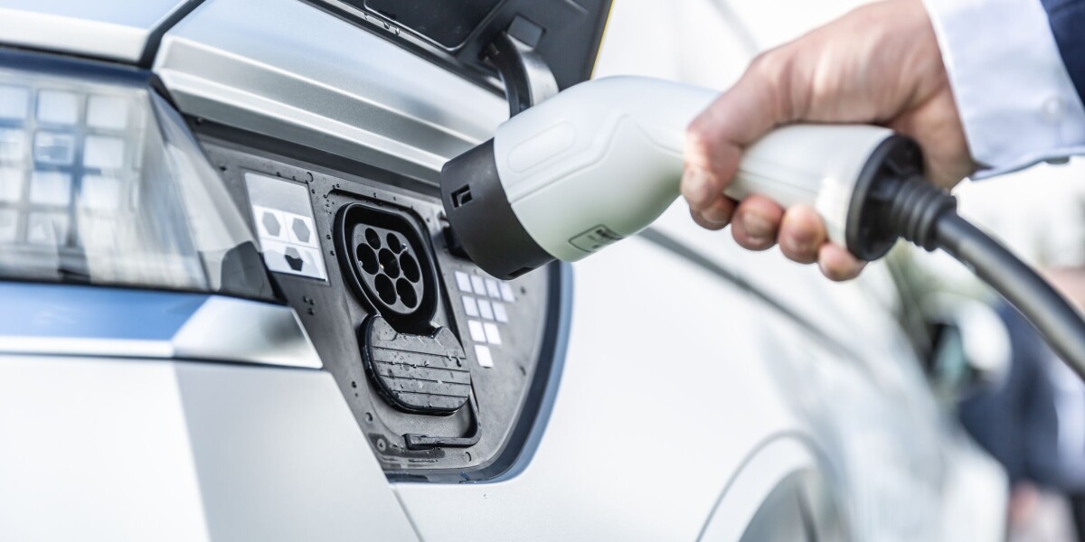 Driving in france: readers’ views on switching to electric