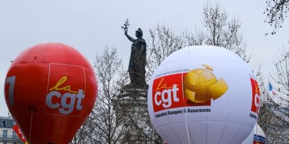 New strike day announced in france, protests also this saturday