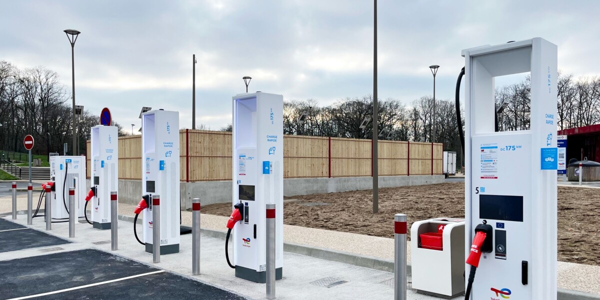 France hits 100,000 electric car chargers - but will they be used?