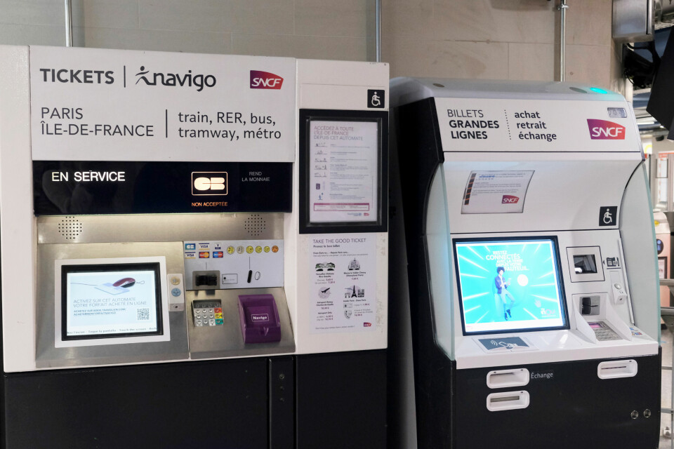 Ticket machines in Paris Ile-de-France selling Navigo tickets for train, RER, bus, tramway and metro journeys