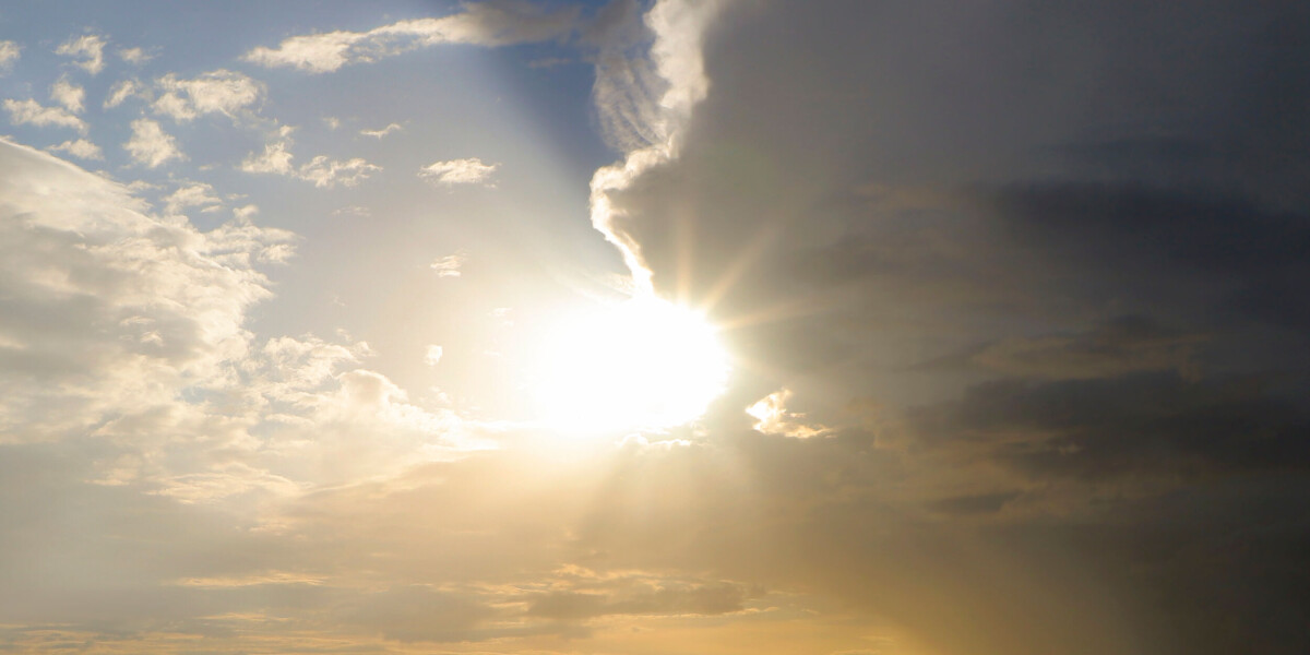 Storm and heatwave alerts: french weekend weather outlook july 26 - 28