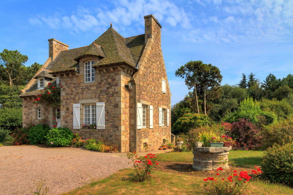 Detached house in garden in France