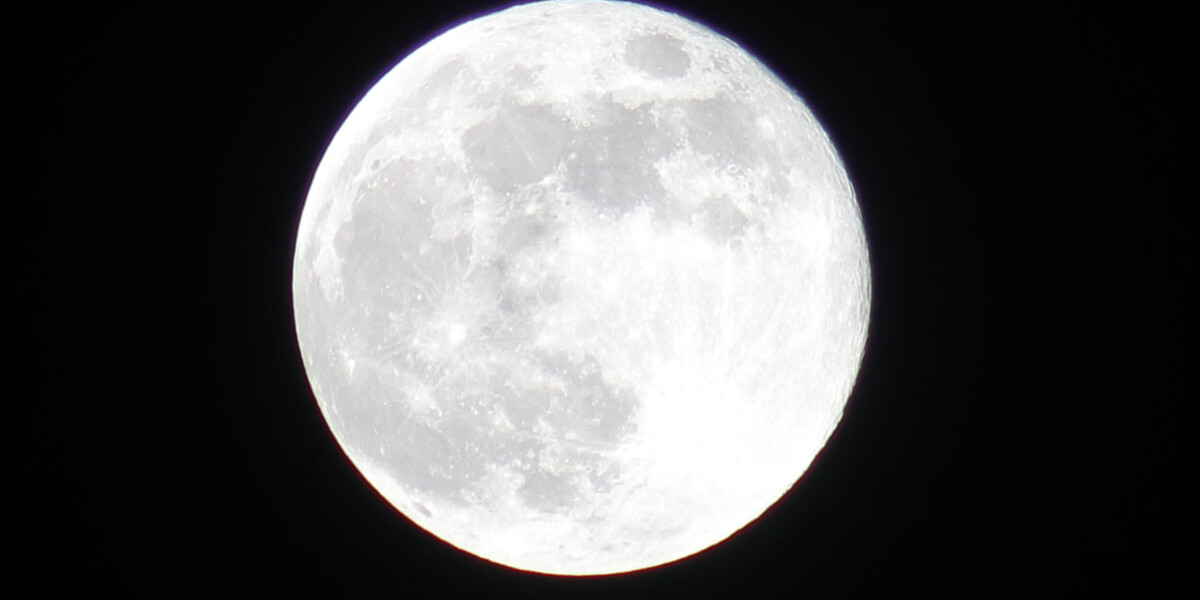 Rare blue micromoon lights skies May 31