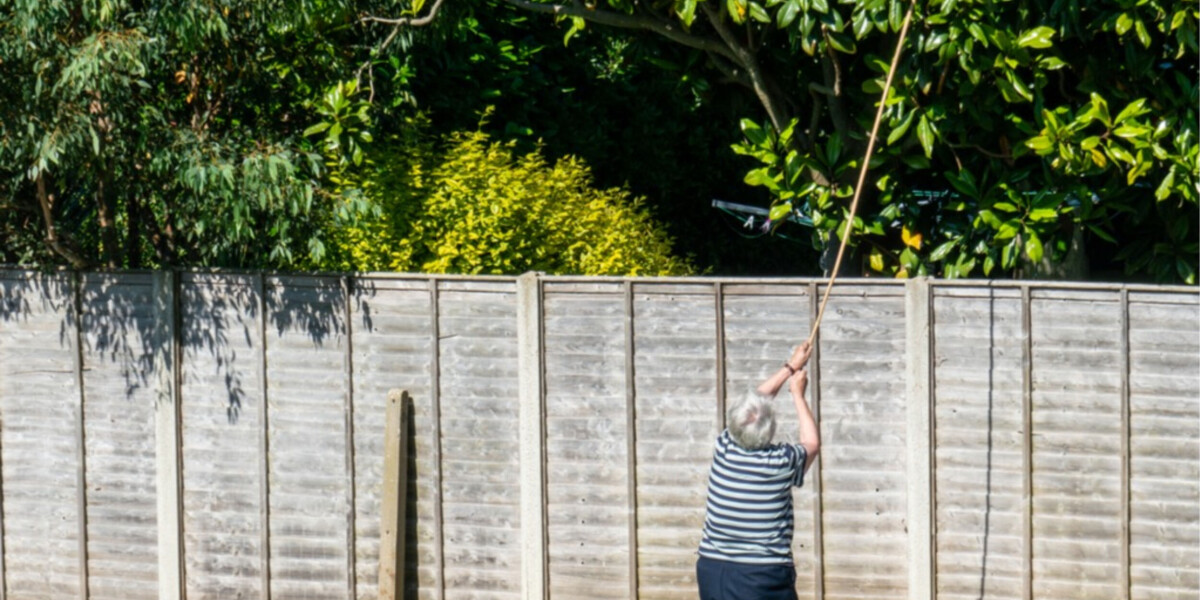 How to handle disputes with your neighbours in france