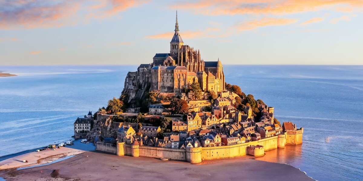 French attraction moves to tackle problem over overtourism