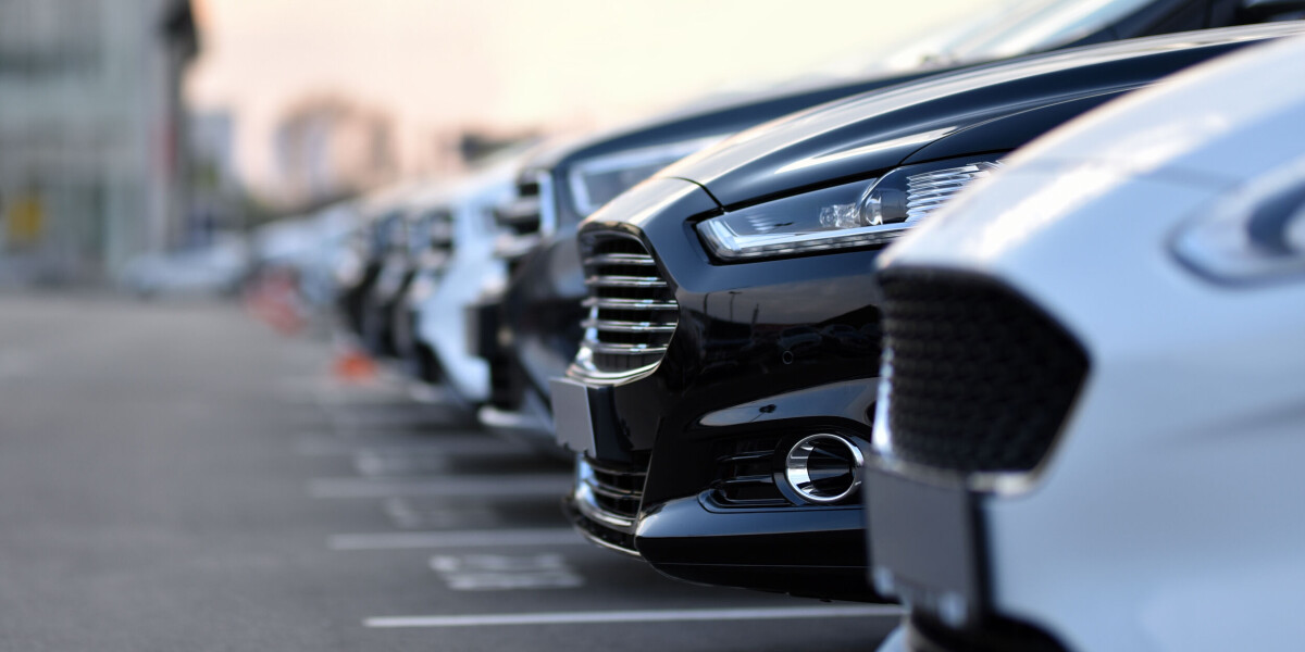 Tips to avoid excessive extra charges when renting a car in france