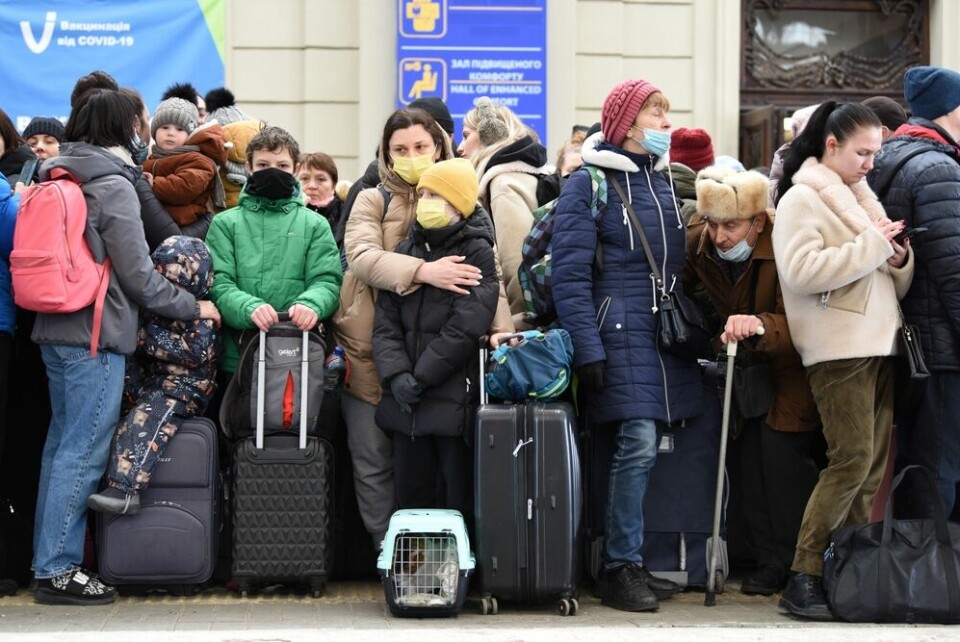 People leaving Ukraine