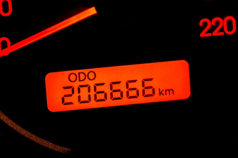 A kilometre counter showing more than 200,000km
