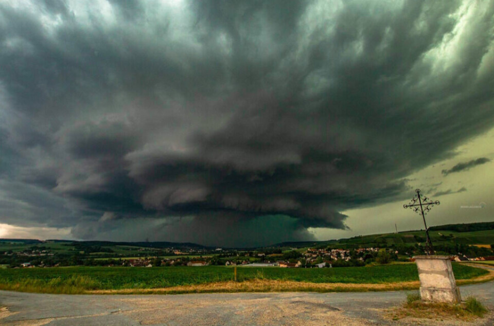 @EatMyStorm / Kévin Leclercq / Twitter Storm clouds gather near Reims on Monday afternoon. Person missing after storms cause flash floods in north France