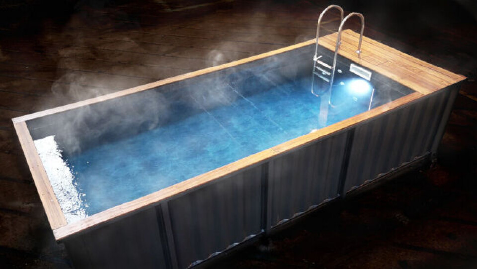 Container swimming pool