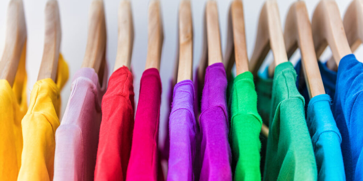 French clothes shops launch rental schemes: how do they work?