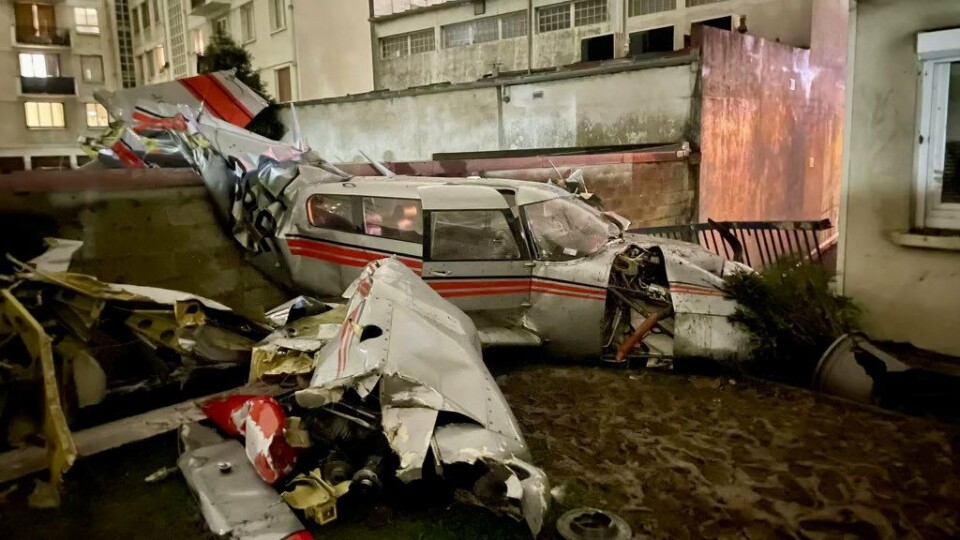 Bureau d'enquêtes et d'analyses pour la sécurité de l'aviation civile / X
