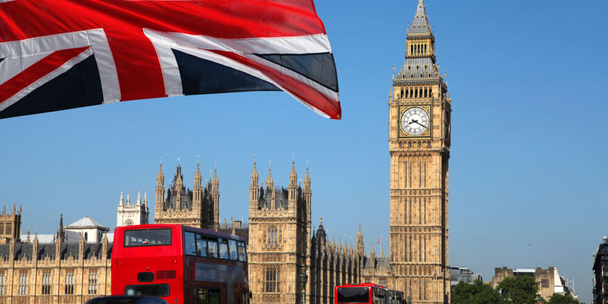 3. 5m britons abroad urged to register to vote in uk elections