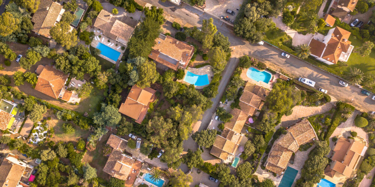 France's way of tracking undeclared pools is unfair, says report
