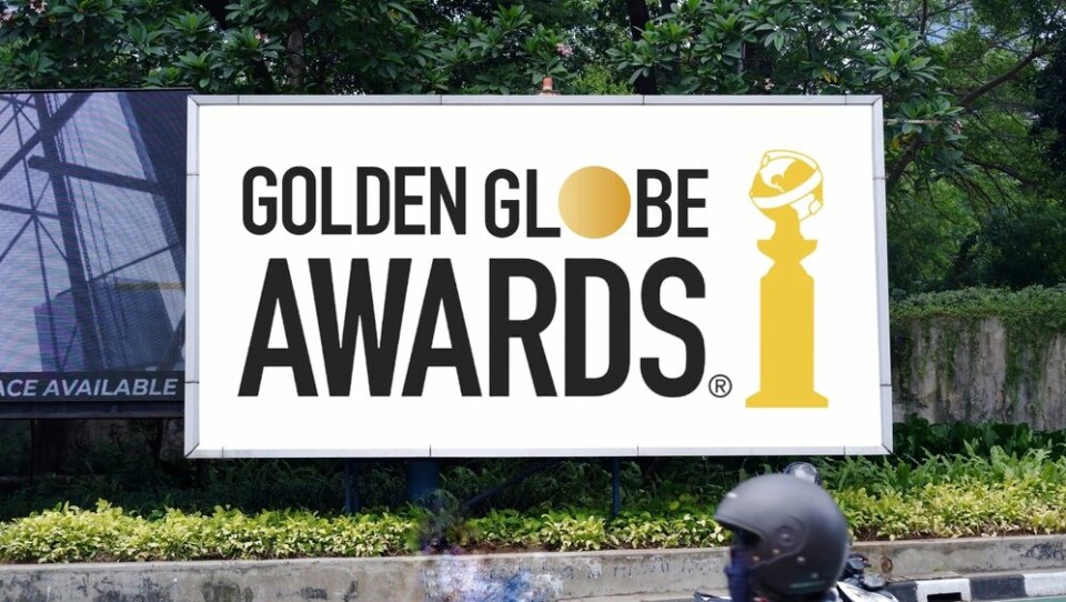 A view of the Golden Globes logo and signage
