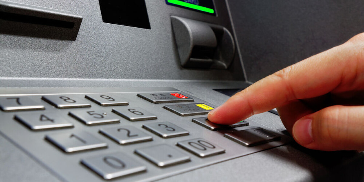 How bank cashpoints are changing in france