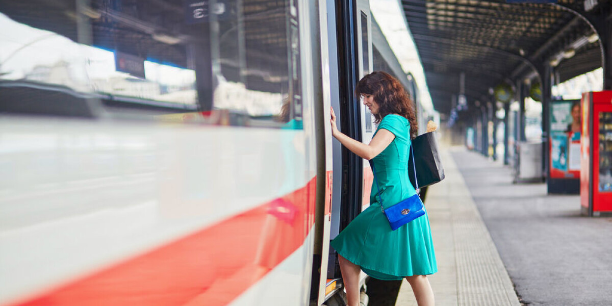 What changes in France in 2024 for public transport?