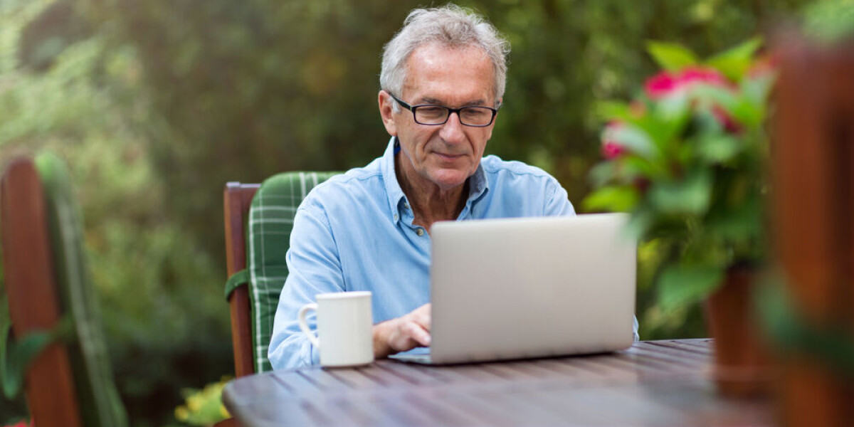 Big changes ahead for self-employed workers! 📈🔍