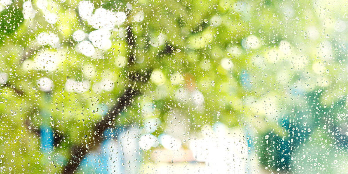 Storms to hit north of france and temperatures climb to 25c in south