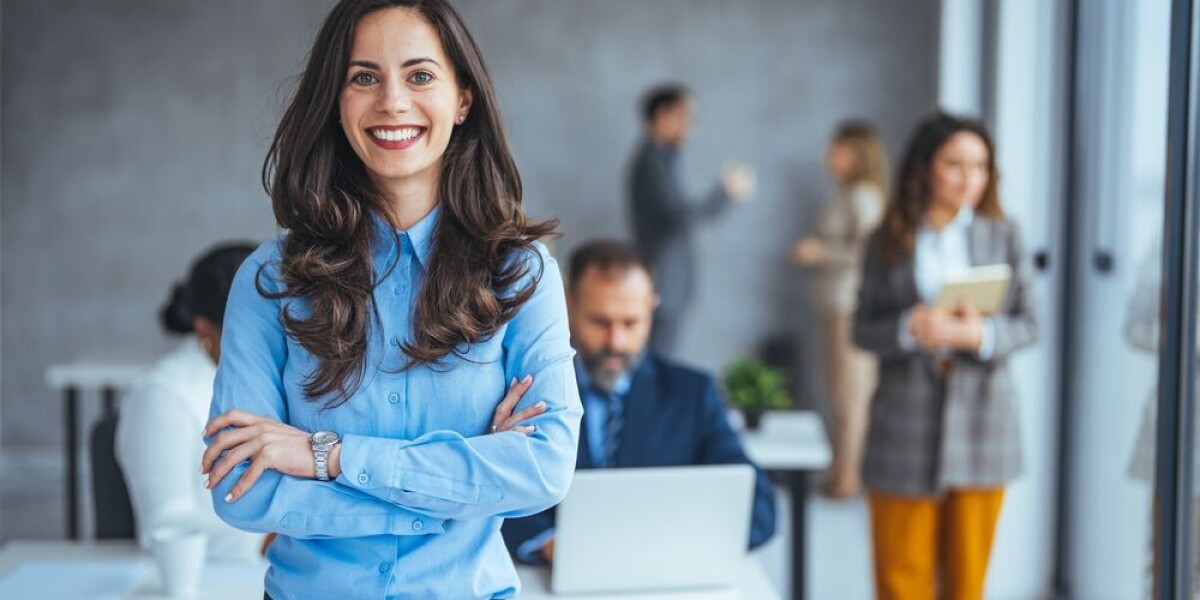 Micro-entrepreneur status: pros and cons of self-employment in france