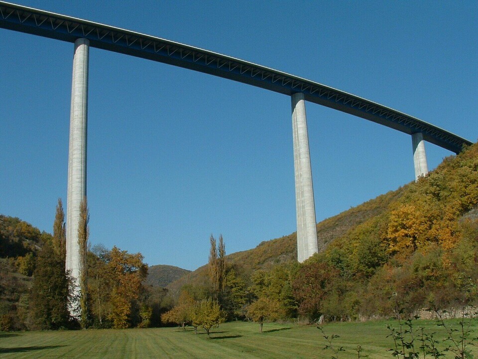 A view of the Verrière viaduct in Aguessac, Aveyron