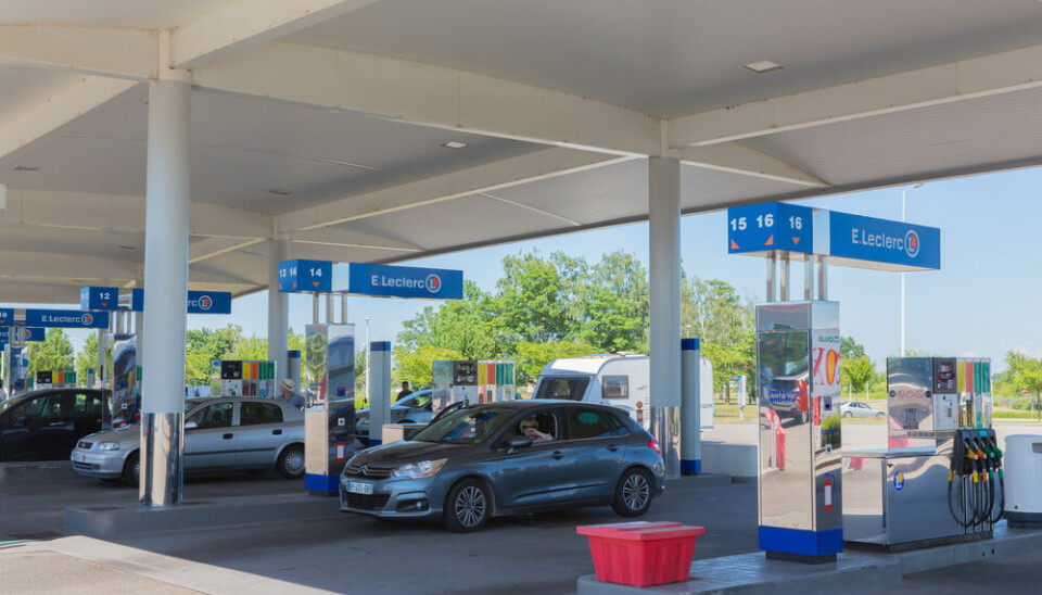 A view of a petrol station forecourt with the E. Leclerc branding