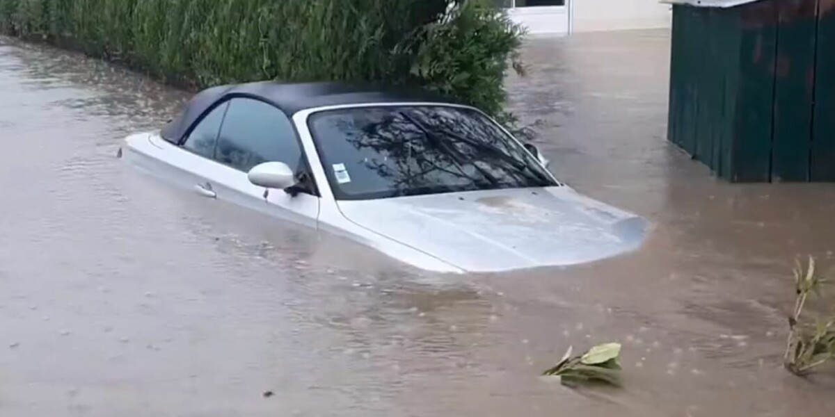 Photos: cars submerged as violent storms hit france - alerts continue