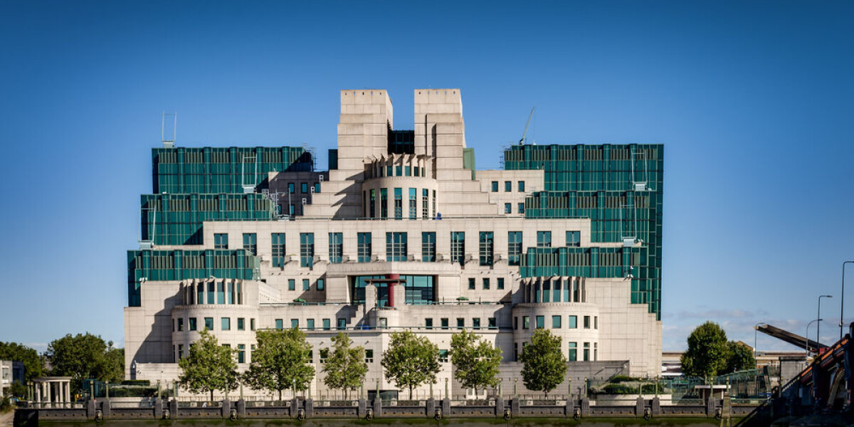 ‘how i was duped by french conman who claimed he was british mi6 spy’