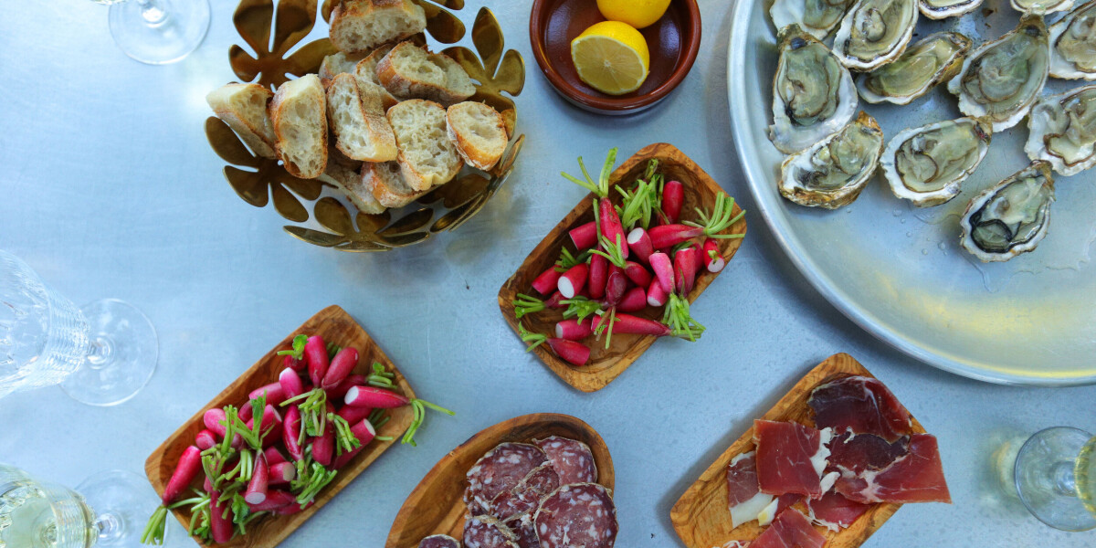 Unlock the secrets of french apéritifs 🍷🧀