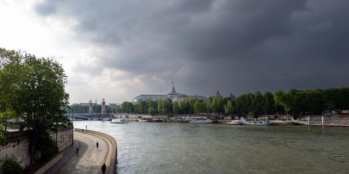 Storms to batter south-west france and paris on thursday evening
