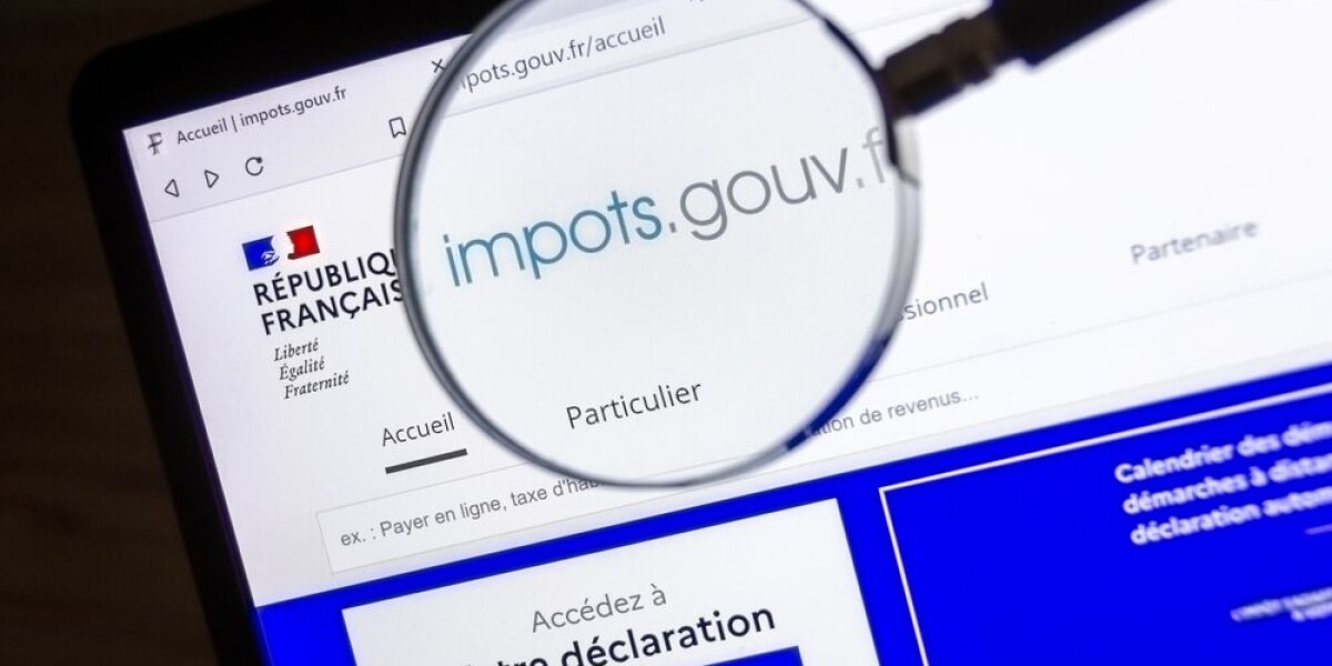 French finance minister advocates permanent high earner tax contributions