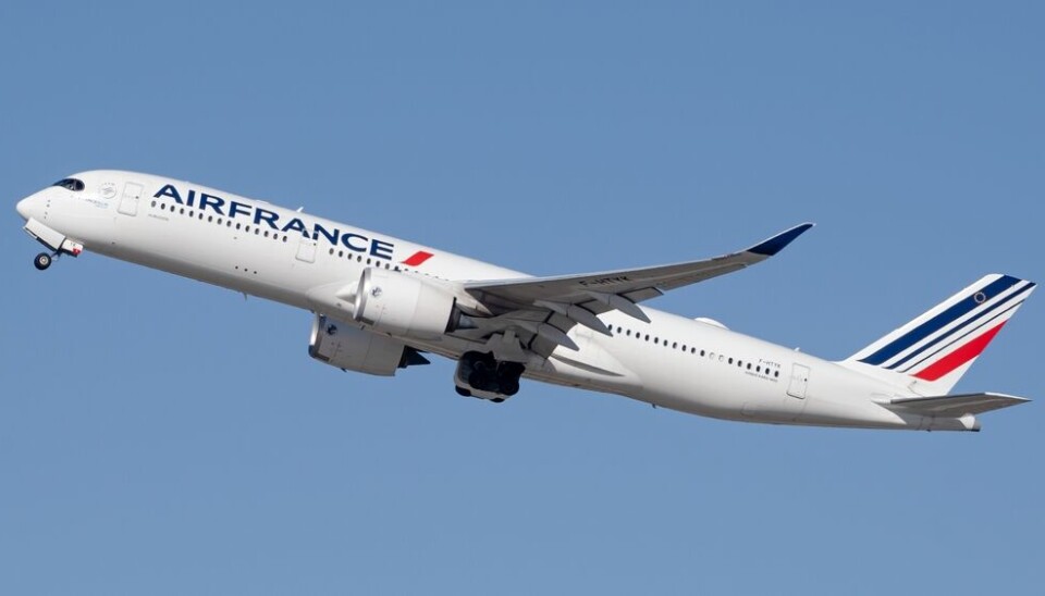 A view of an Air France plane against a blue sky