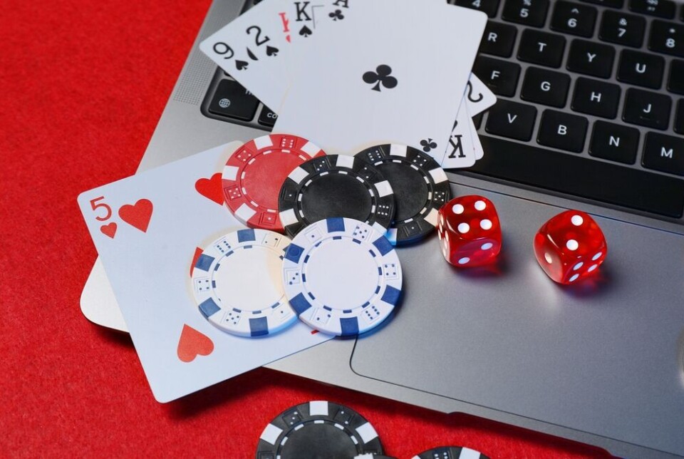 France considers legalising online casinos: Impact on physical casinos and public health