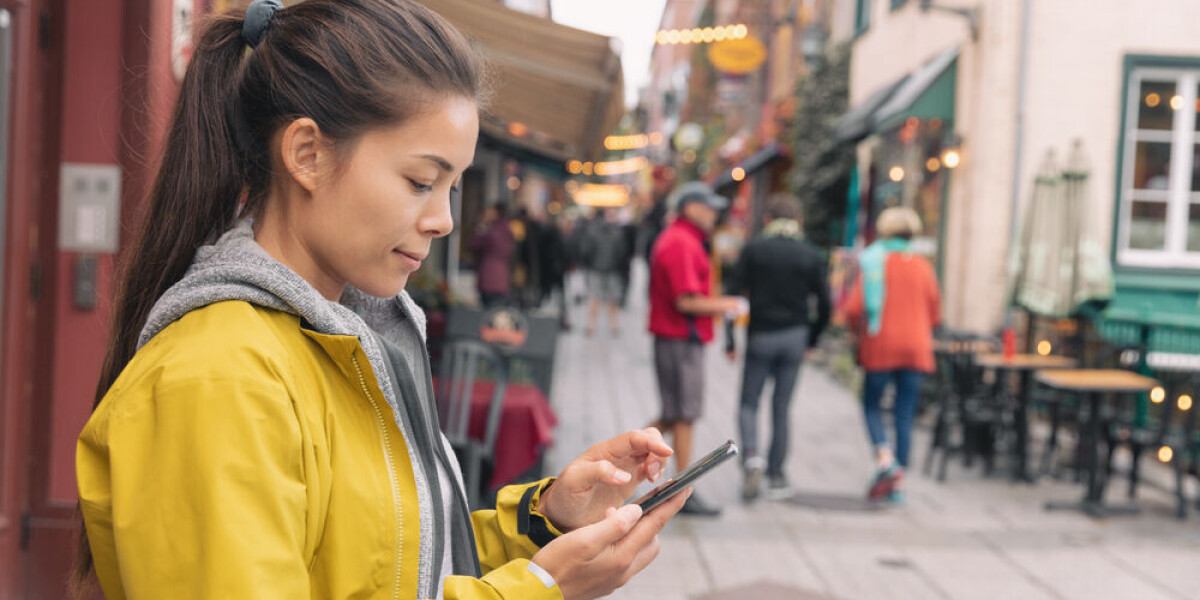 What are the most useful mobile apps for getting by in france?