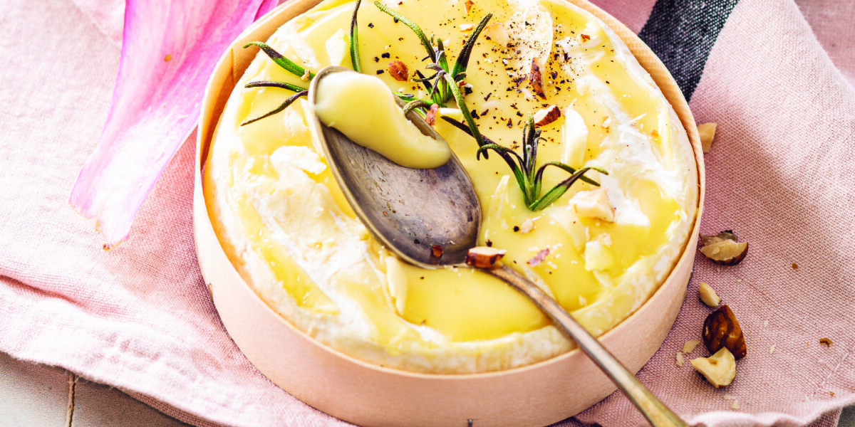 Recipe: warm yourself up with a delicious baked camembert