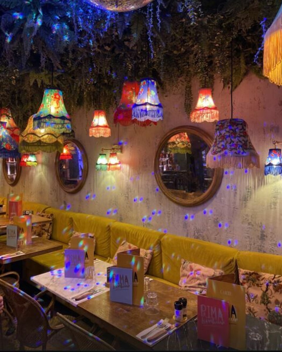 Timeleft: Transforming Urban Isolation with Global Dinner Gatherings