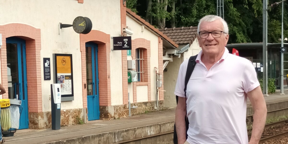 I challenged myself to visit (nearly) all 2,900 of france's regional train stations