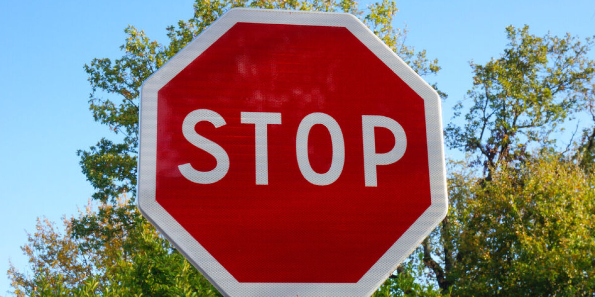 Drivers face ‘stop’ sign every 30 metres in trial in western france