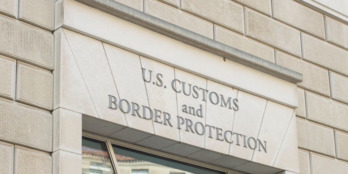 France updates official advice for travellers to us