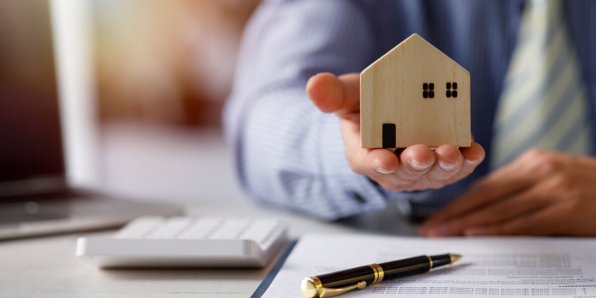 Can stepchildren inherit property under french succession law?