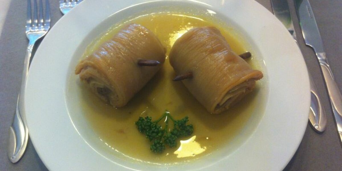 Eat like a local in France: tripes en brochette de La Ferté-Macé